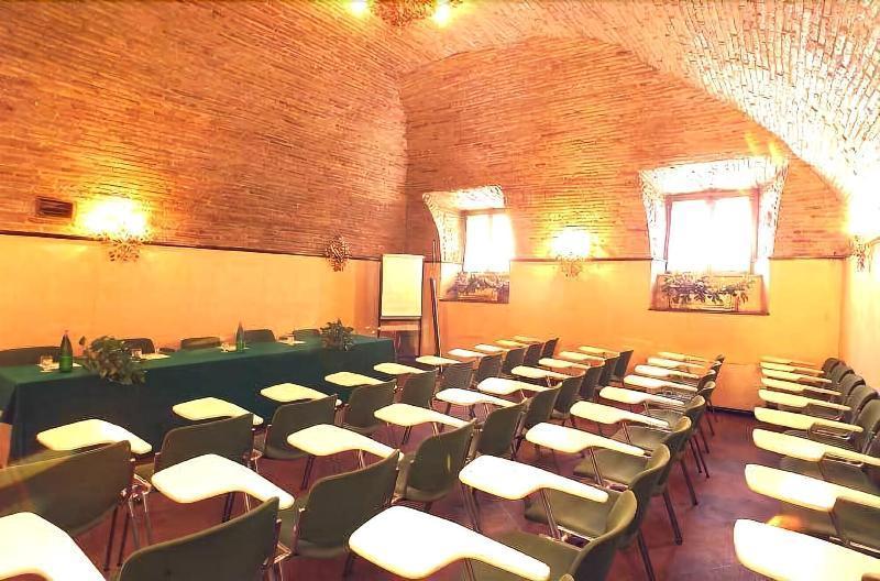 Hotel&Ristorante Miramonti Palazzo Storico Rieti Exterior photo
